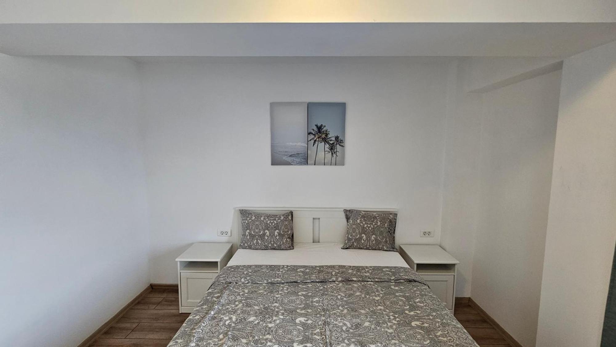 Airport Residence Отопени Экстерьер фото