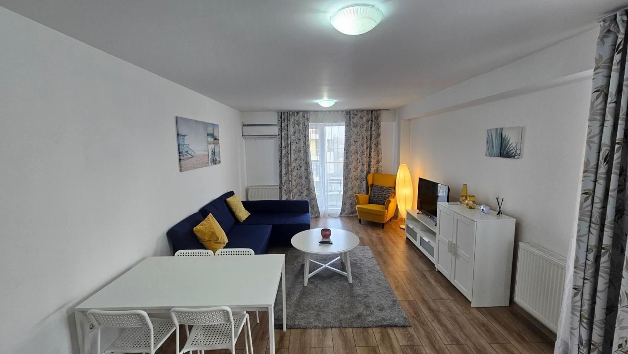 Airport Residence Отопени Экстерьер фото